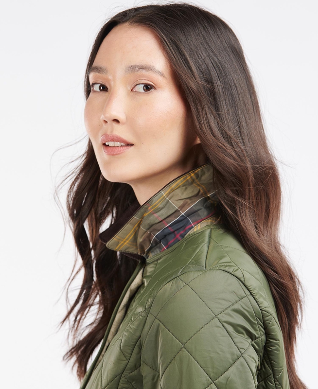 Chaqueta Acolchada Barbour Steppjacke Deveron Polarquilt Mujer Verdes | 823740-LHC